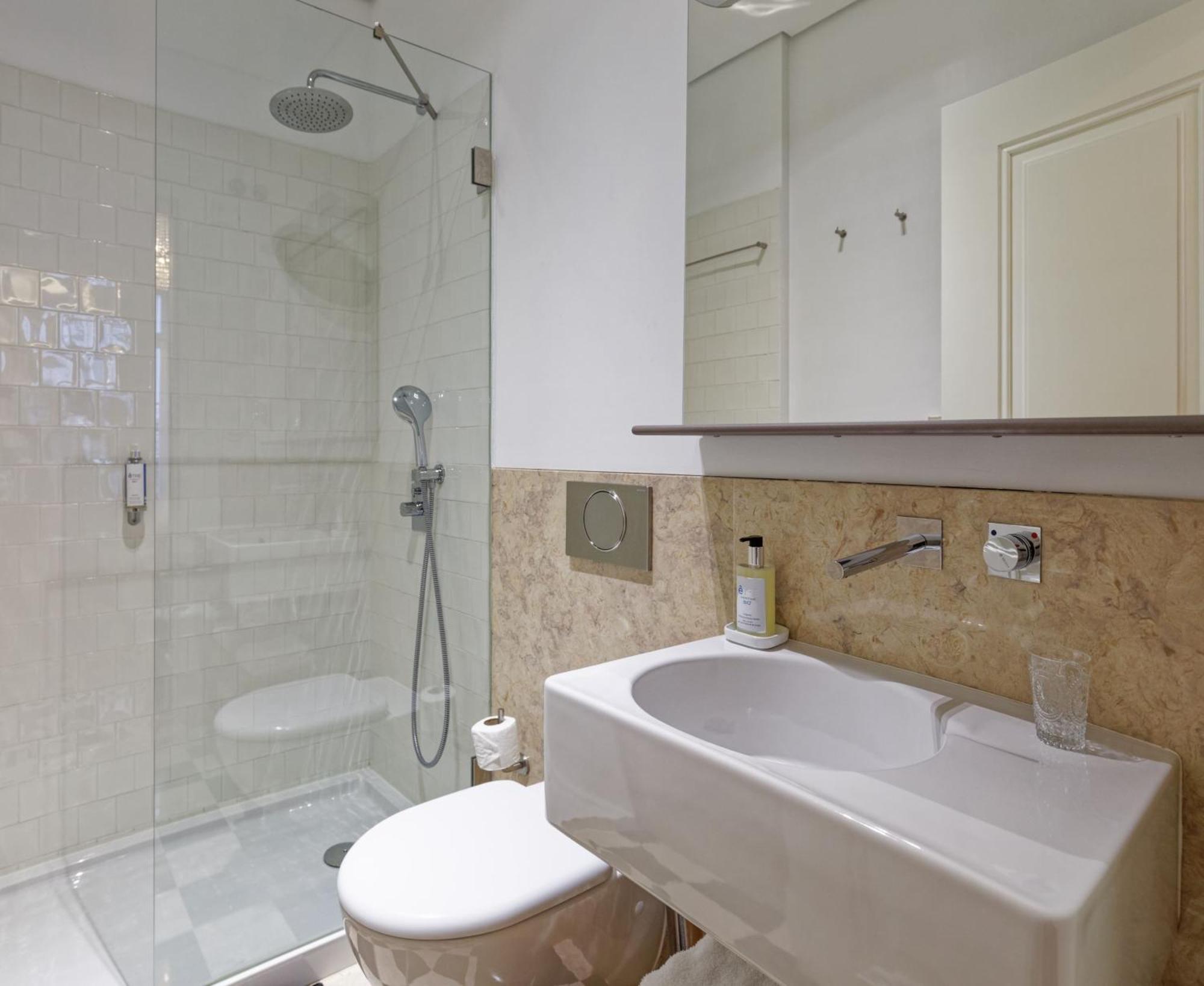Boutique Chiado Suites Lissabon Kamer foto